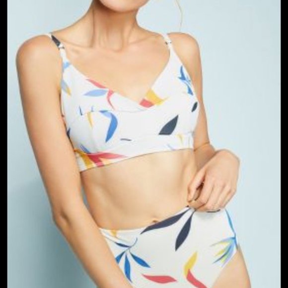 Seea Oasis bikini top and bottom set - Picture 4 of 14